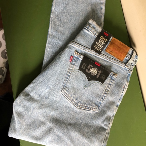 Levi’s Skinny 501 - Picture 6 of 8